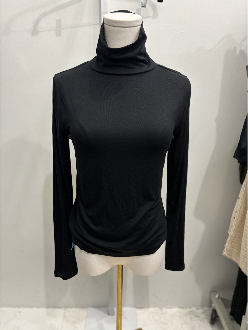 LOFT Black Long Sleeve Turtleneck Top